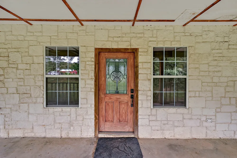 11791 Silver Springs Road Rockdale, TX 76567