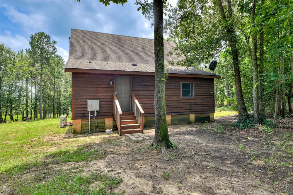 196 Brodie Hall Road Wagener, SC 29164