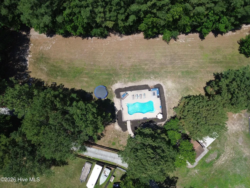 735 Daniels Road Corapeake, NC 27926
