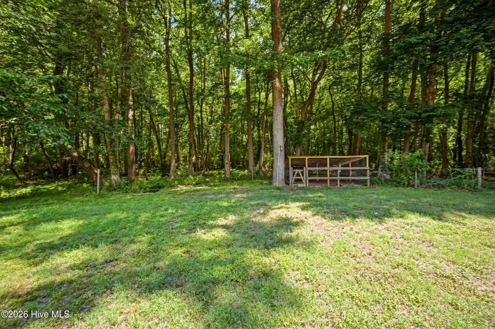 735 Daniels Road Corapeake, NC 27926