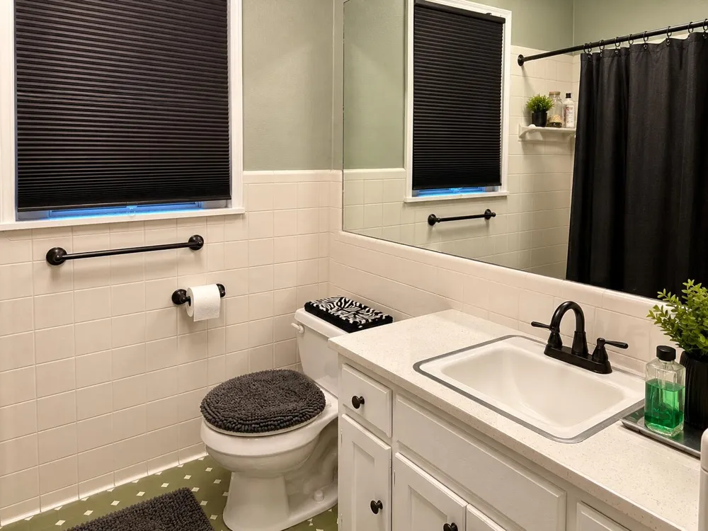 922 E Michigan Avenue East Lansing City, MI 48823