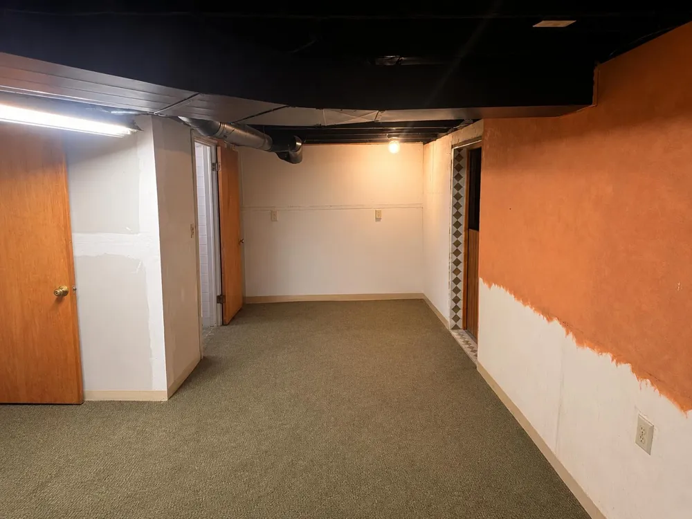 922 E Michigan Avenue East Lansing City, MI 48823