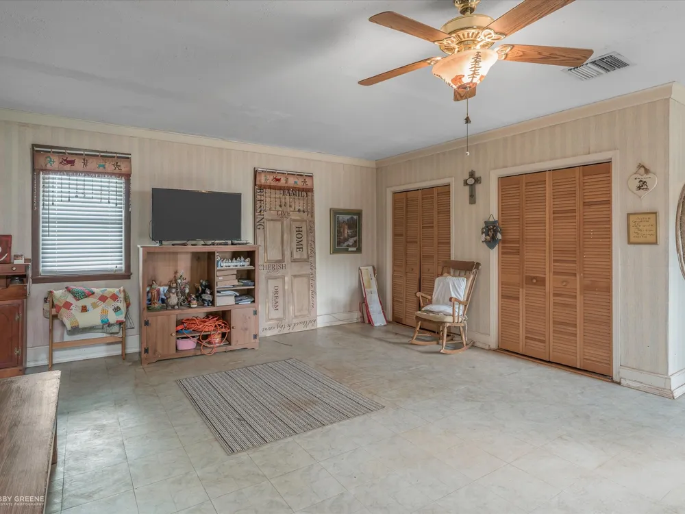 413 S Elm Street Haughton, LA 71037