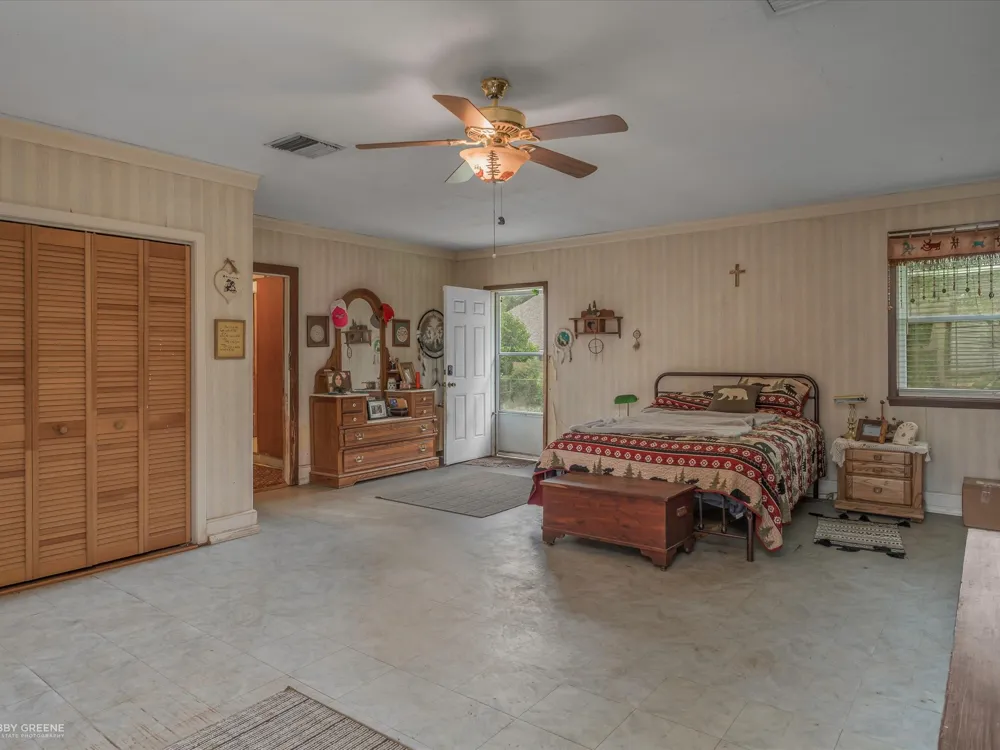 413 S Elm Street Haughton, LA 71037