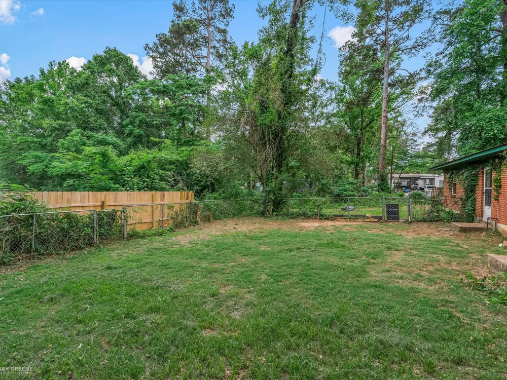 413 S Elm Street Haughton, LA 71037