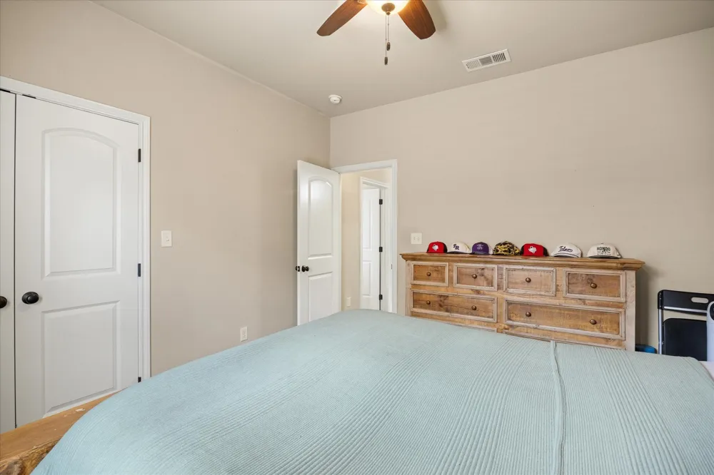 711 Denali Court Tolar, TX 76476