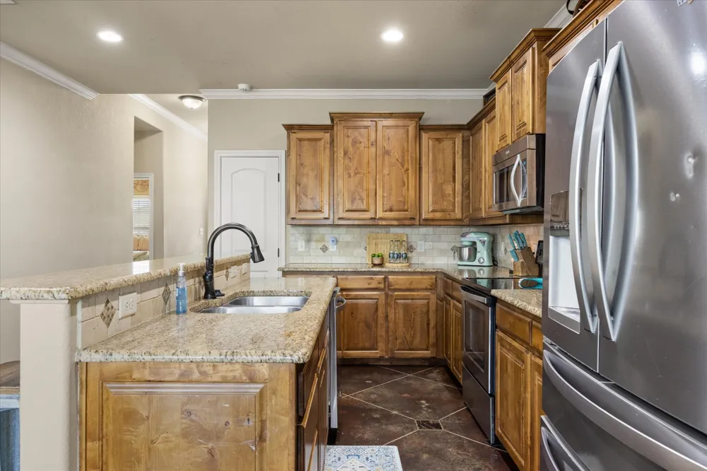 711 Denali Court Tolar, TX 76476