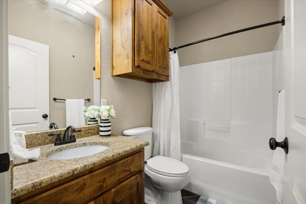 711 Denali Court Tolar, TX 76476