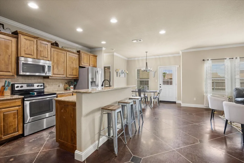 711 Denali Court Tolar, TX 76476