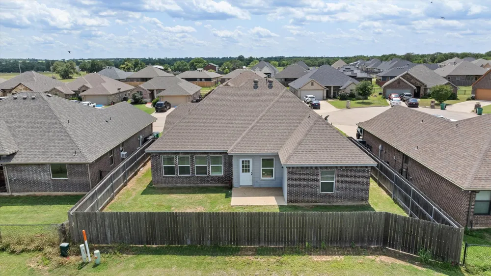 711 Denali Court Tolar, TX 76476
