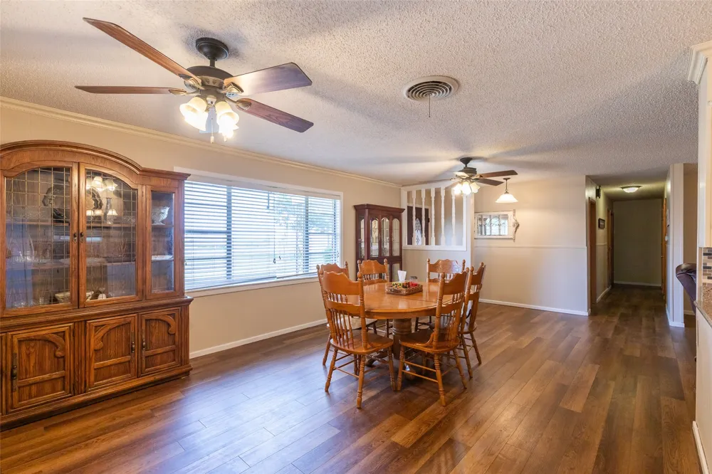 405 S Breustedt Street Weinert, TX 76388