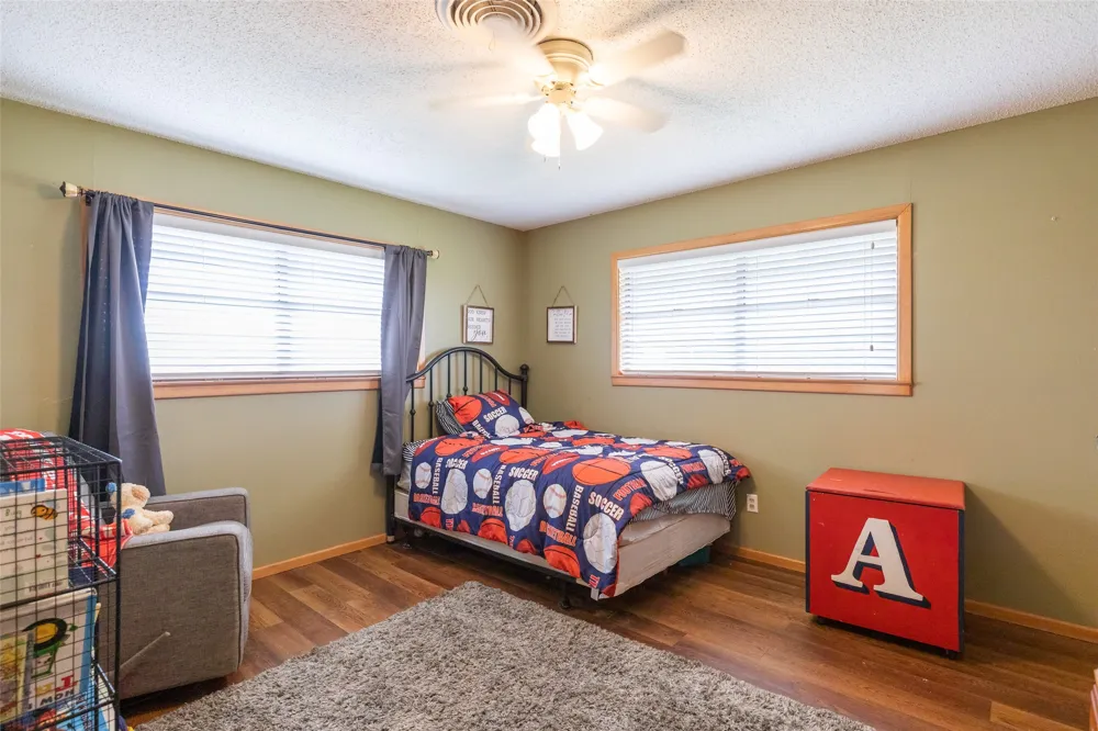 405 S Breustedt Street Weinert, TX 76388