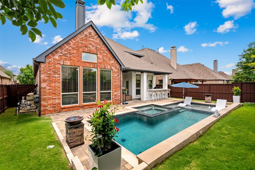3017 Little Mill The Colony, TX 75056