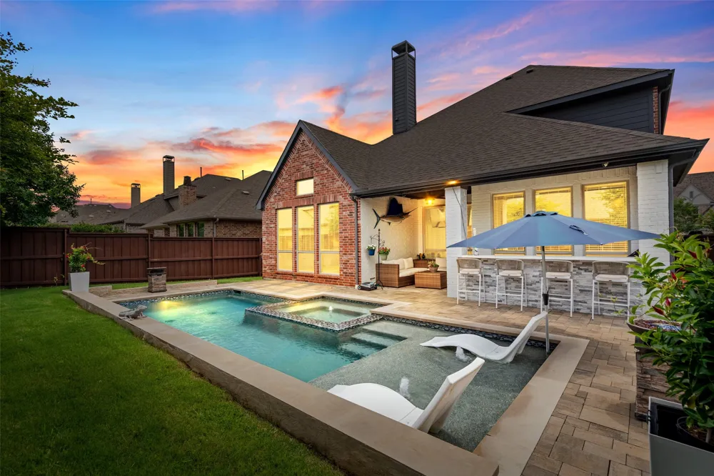 3017 Little Mill The Colony, TX 75056