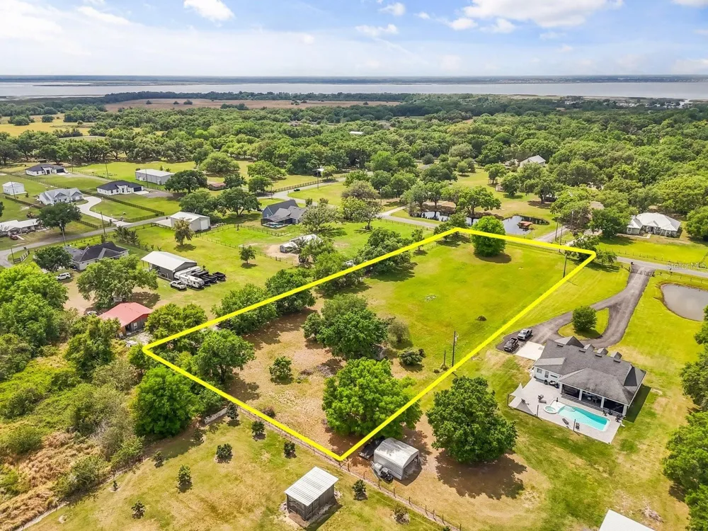 3265 BARBER ROAD St Cloud, FL 34772