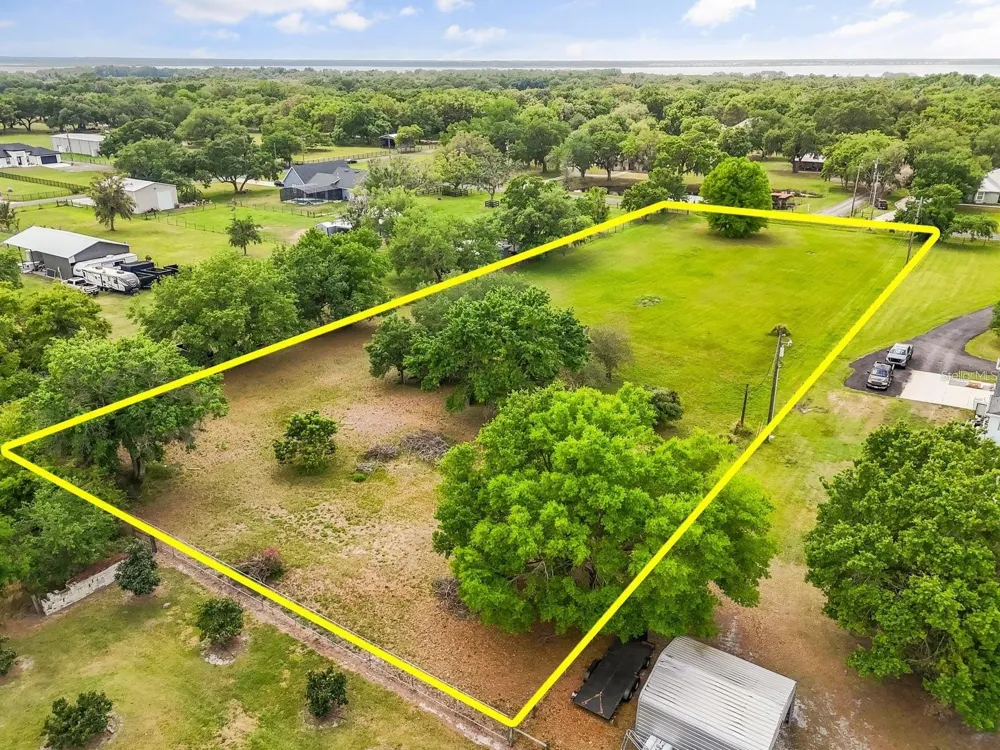 3265 BARBER ROAD St Cloud, FL 34772