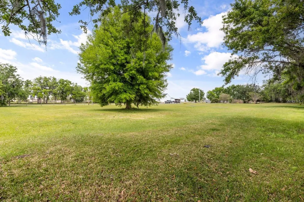 3265 BARBER ROAD St Cloud, FL 34772