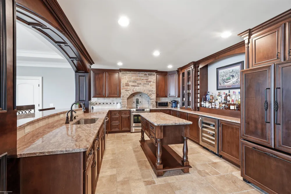 67729 Seven Lakes Court Washington Township, MI 48095