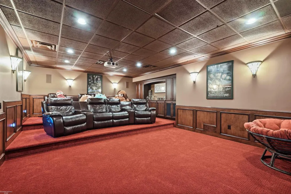 67729 Seven Lakes Court Washington Township, MI 48095