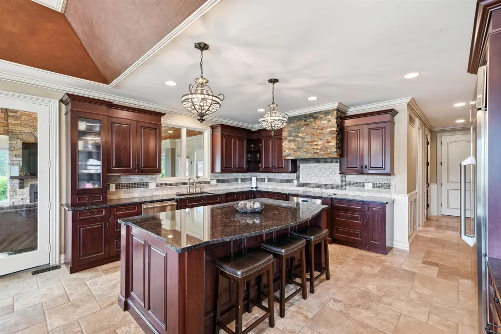 67729 Seven Lakes Court Washington Township, MI 48095