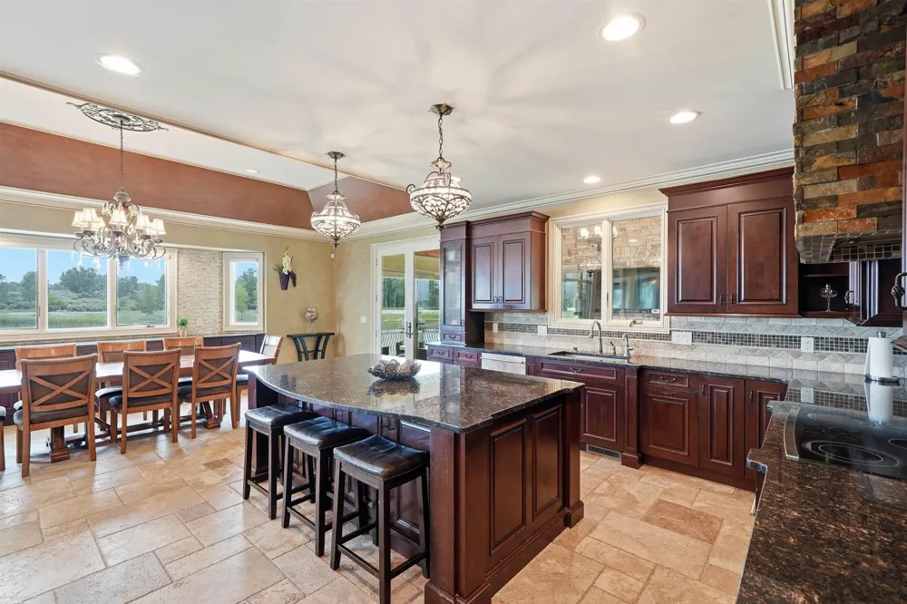 67729 Seven Lakes Court Washington Township, MI 48095