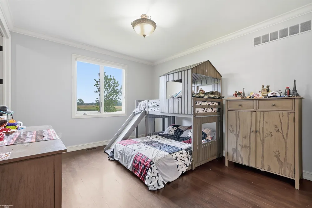 67729 Seven Lakes Court Washington Township, MI 48095