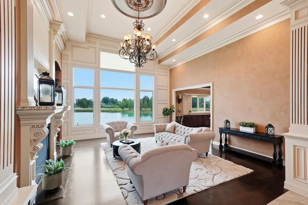 67729 Seven Lakes Court Washington Township, MI 48095