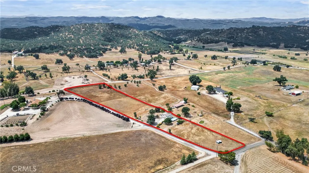 50380 Adobe Place Lockwood, CA 93932