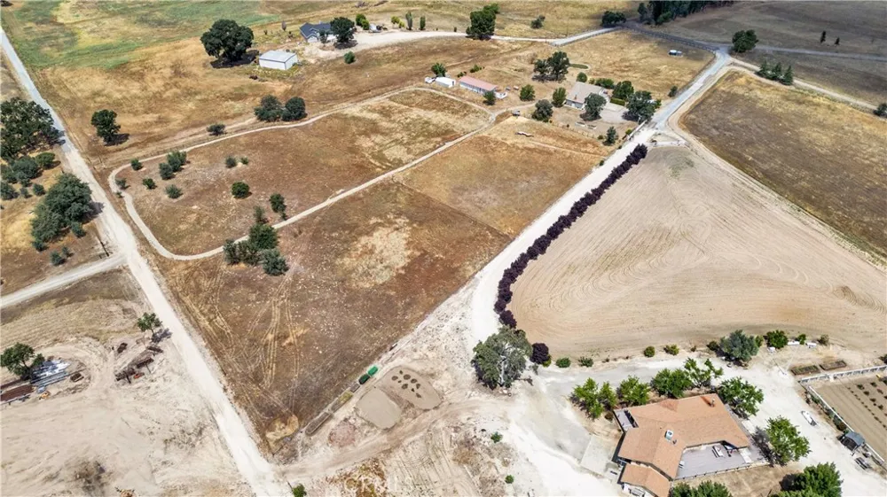 50380 Adobe Place Lockwood, CA 93932