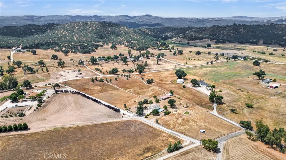 50380 Adobe Place Lockwood, CA 93932
