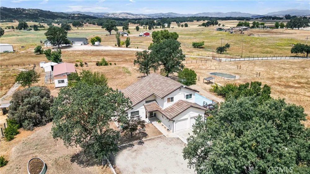 50380 Adobe Place Lockwood, CA 93932
