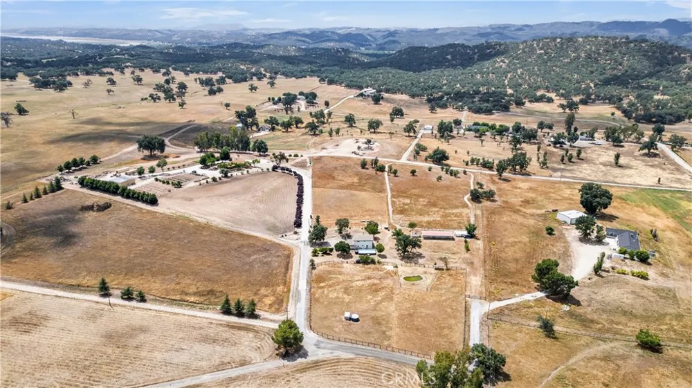 50380 Adobe Place Lockwood, CA 93932