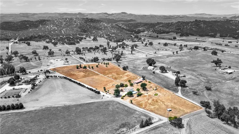50380 Adobe Place Lockwood, CA 93932