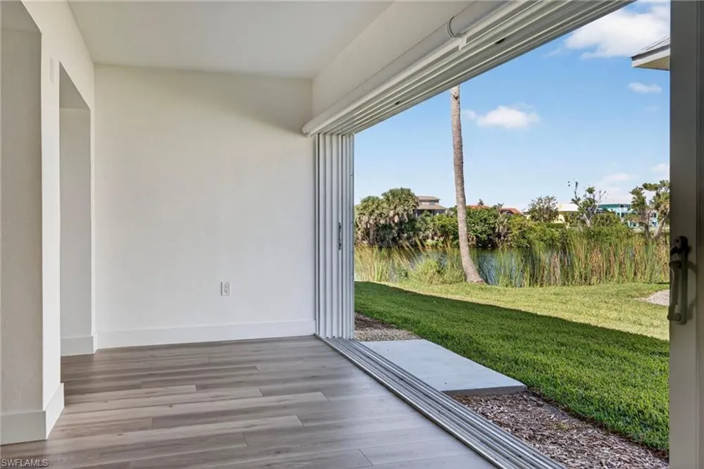 1610 Middle Gulf Drive #F2 Sanibel, FL 33957