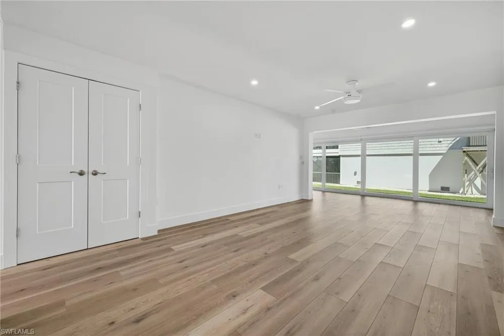1610 Middle Gulf Drive #F2 Sanibel, FL 33957