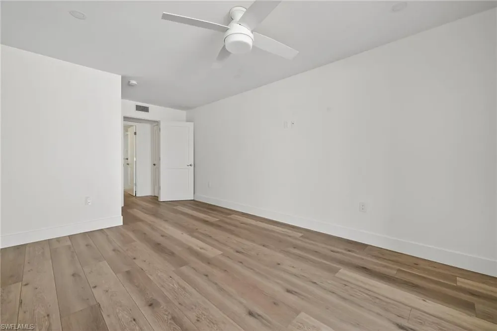 1610 Middle Gulf Drive #F2 Sanibel, FL 33957