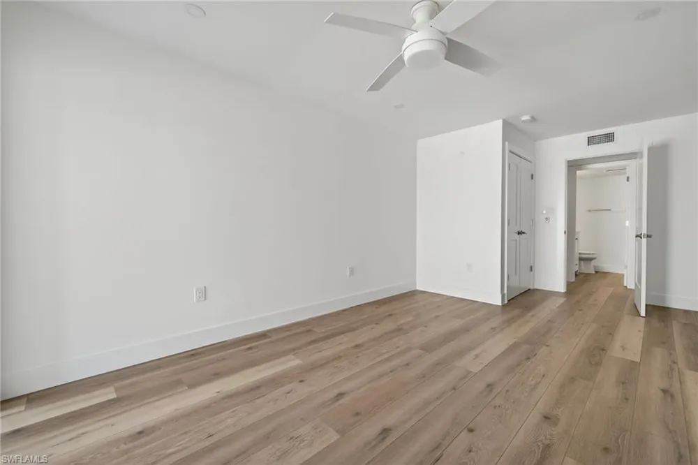 1610 Middle Gulf Drive #F2 Sanibel, FL 33957