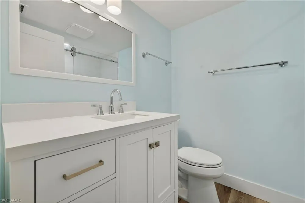 1610 Middle Gulf Drive #F2 Sanibel, FL 33957