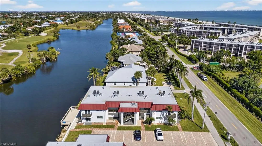 1610 Middle Gulf Drive #F2 Sanibel, FL 33957