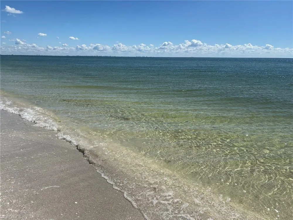 1610 Middle Gulf Drive #F2 Sanibel, FL 33957