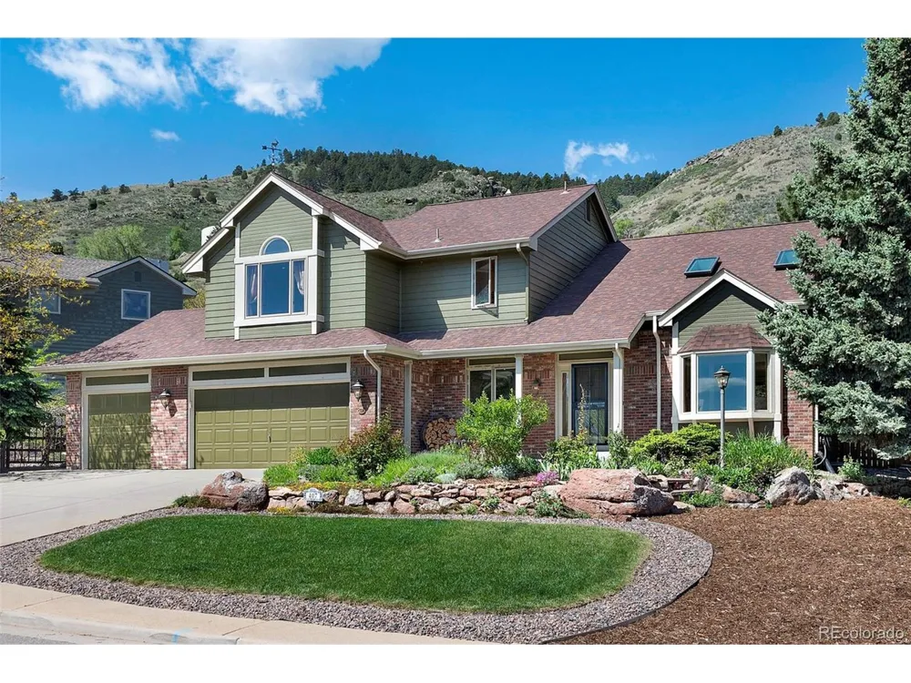 407 Defrance Drive