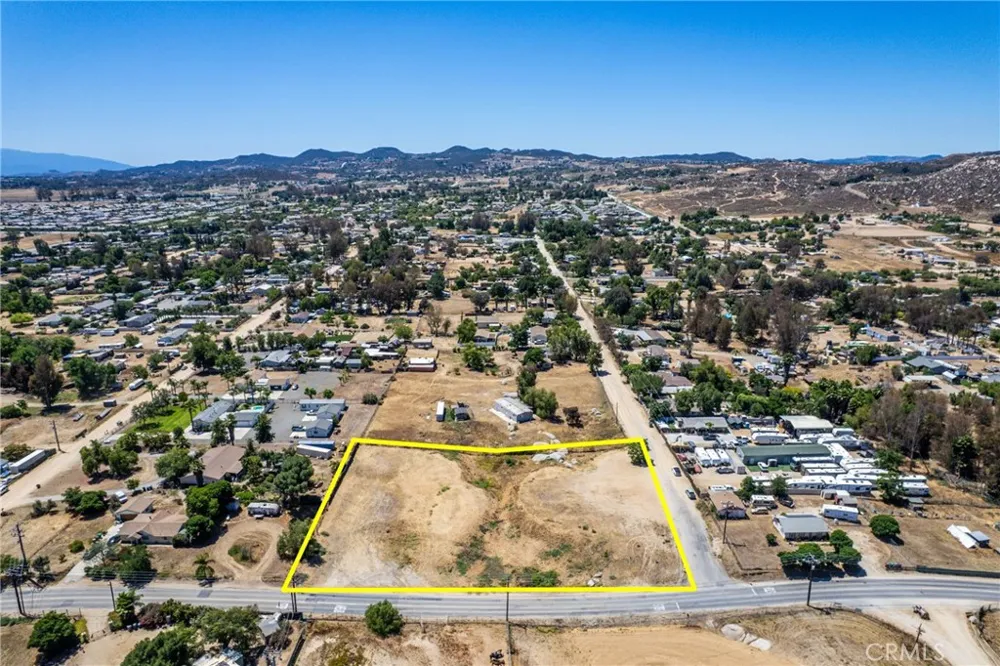 Hawthorne Menifee, CA 92584