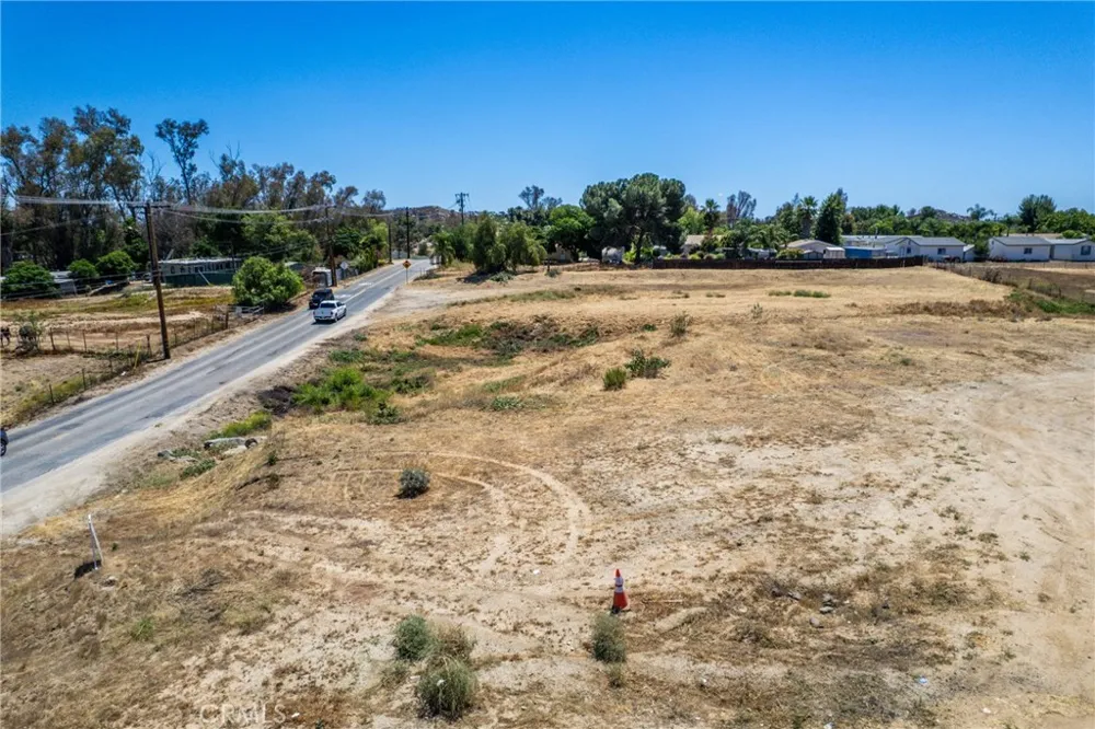 Hawthorne Menifee, CA 92584