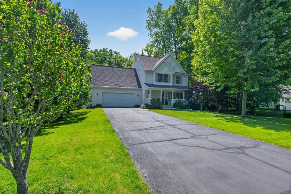2073 Elwood Boulevard Spring Arbor, MI 49283