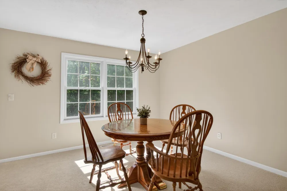 2073 Elwood Boulevard Spring Arbor, MI 49283