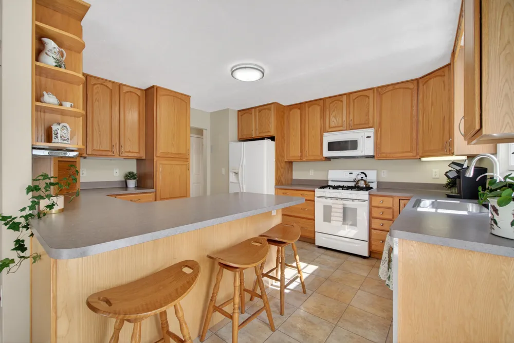 2073 Elwood Boulevard Spring Arbor, MI 49283