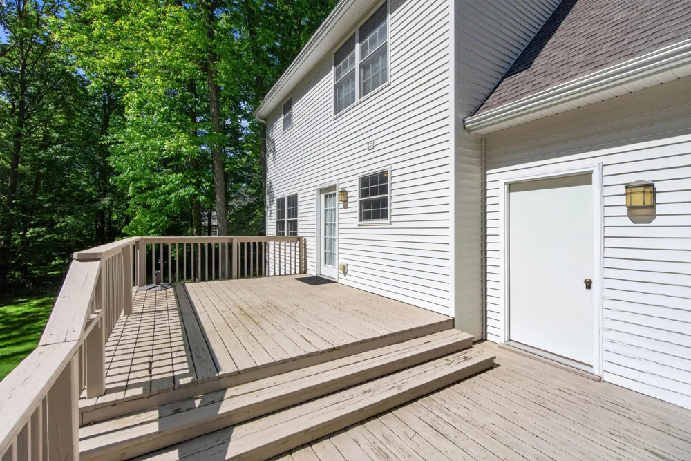 2073 Elwood Boulevard Spring Arbor, MI 49283