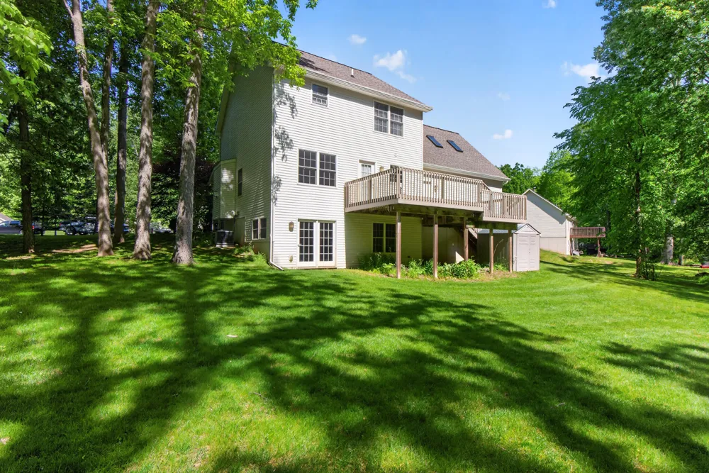 2073 Elwood Boulevard Spring Arbor, MI 49283