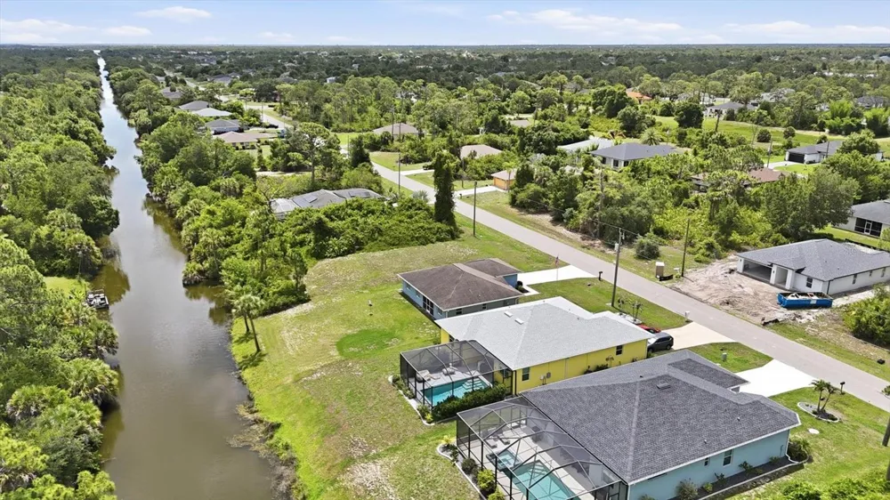 150 BAYTREE DRIVE Rotonda West, FL 33947