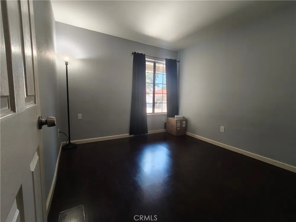 37526 Rose Street Palmdale, CA 93552